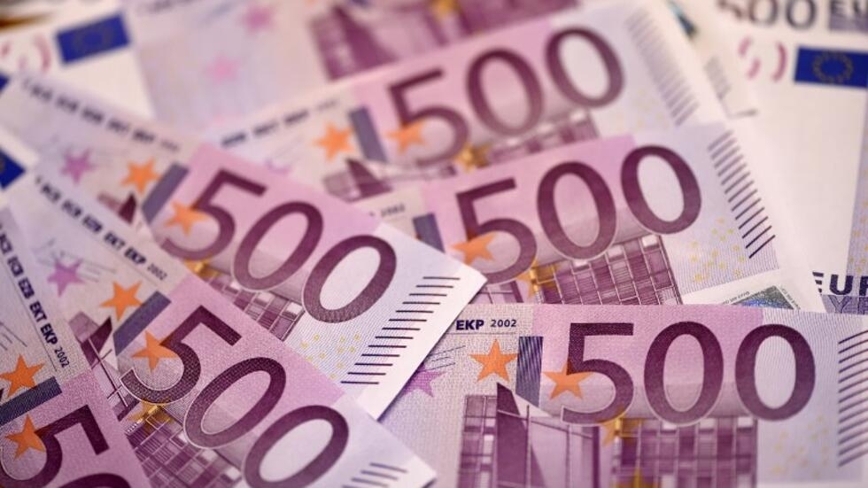 Jak sprawdzić autentyczność euro: 10, 50, 100 i 500 euro