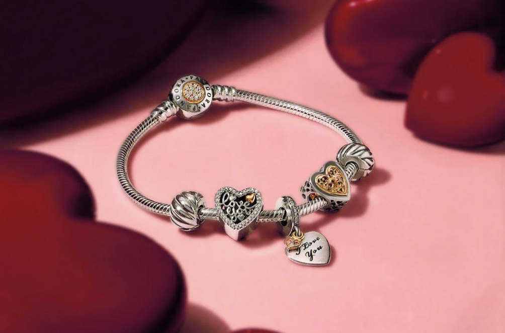 Pandora Bracelets: How to Choose Your Perfect Variant