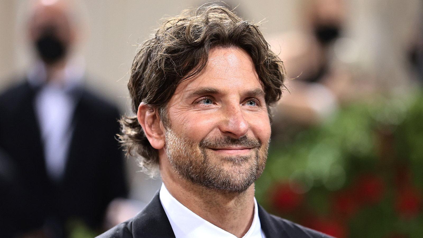 What is Bradley Cooper suffering from and how does it manifest?