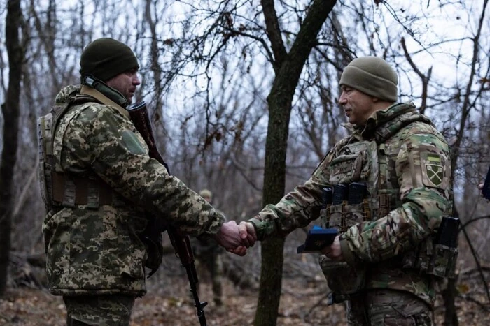 «Es wurde geglaubt, dass es illegal ist». Syrski erinnerte sich daran, wie er die Kämpfer überzeugte, in der Region Kursk anzugreifen