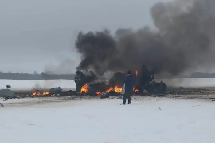 Вертоліт розбито в Ленінградській області