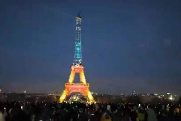 Eiffel Tower in the colors of the Ukrainian flag