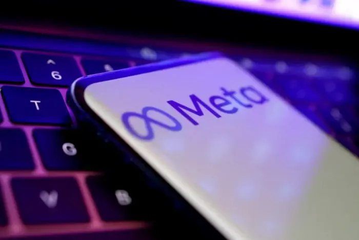 Meta owner - court forces to sell Instagram and WhatsApp
