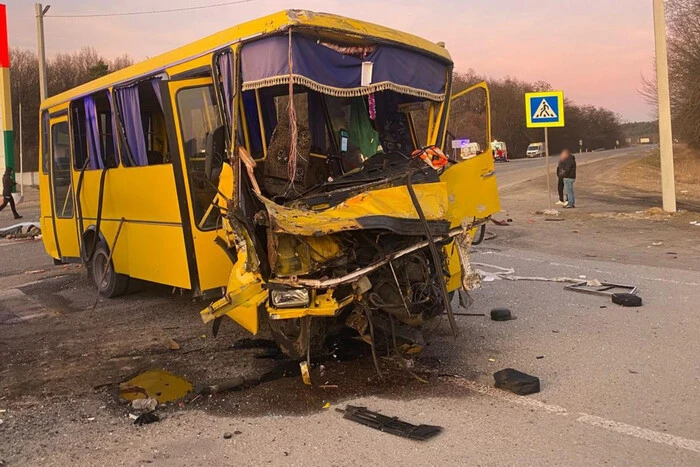 In der Region Lwiw ereignete sich ein tödlicher Unfall mit einem umgestürzten Lkw