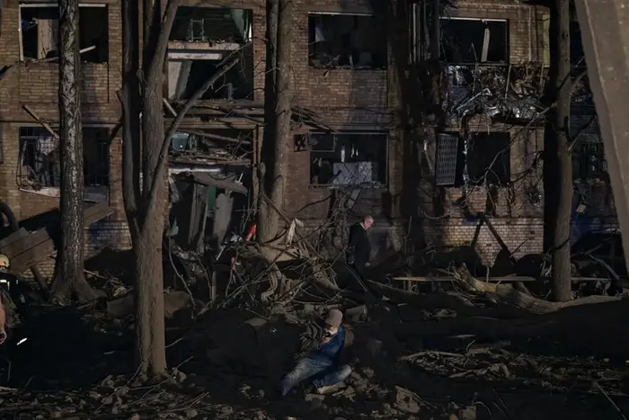 Photos of wounded Ukrainians are being discussed on social media