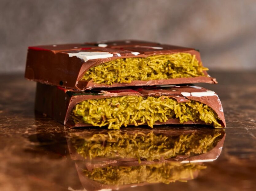 Delicious chocolate pistachio crisis in Dubai