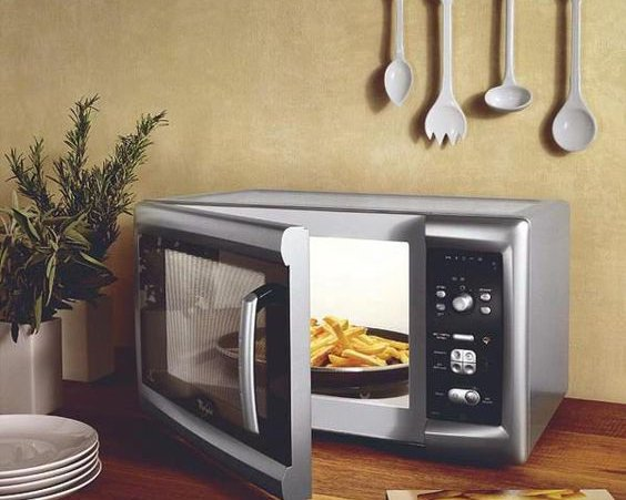 Microwave heats the plate, not the food