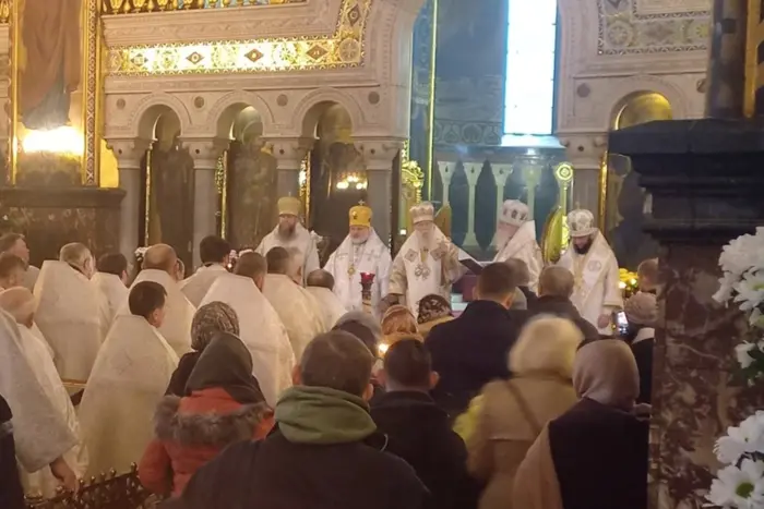 Patriarch Filaret feierte den feierlichen Gottesdienst anlässlich seines 96. Geburtstags (Fotos)