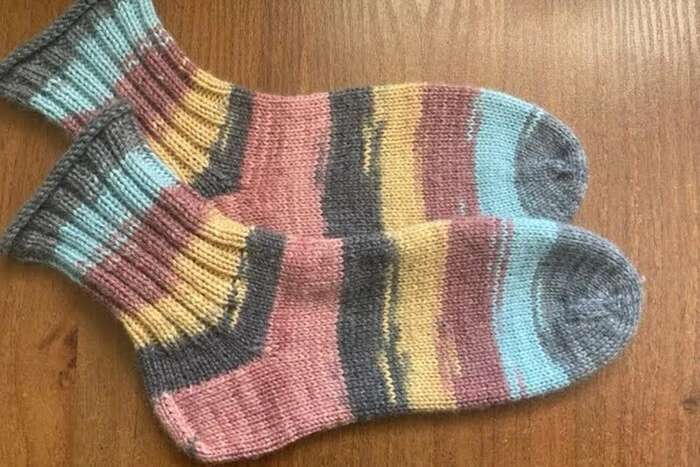 In der Oblast Schytomyr verkauft der Vollzugsdienst Socken des Schuldners bei einer Auktion