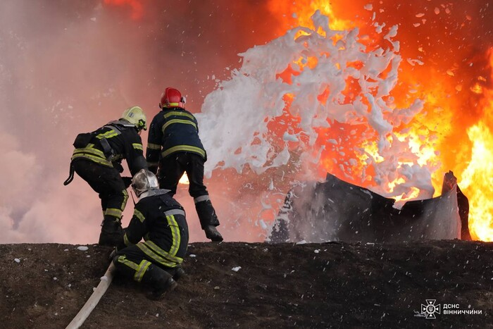 Drohnenangriff auf Winniza: Feuer gelöscht von zwei Feuerwehrzügen