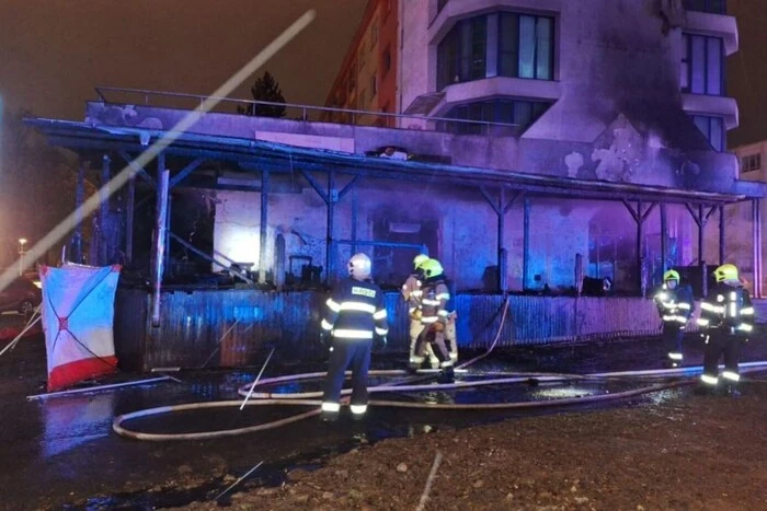 Fried dishes of the restaurant after the explosion