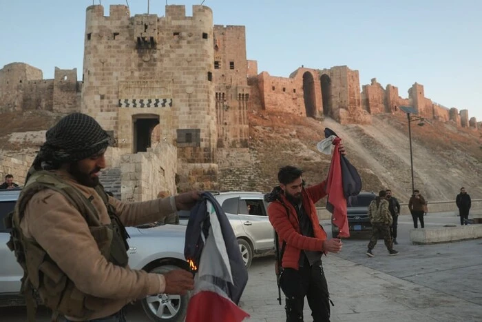 Forces of Assad leave Aleppo