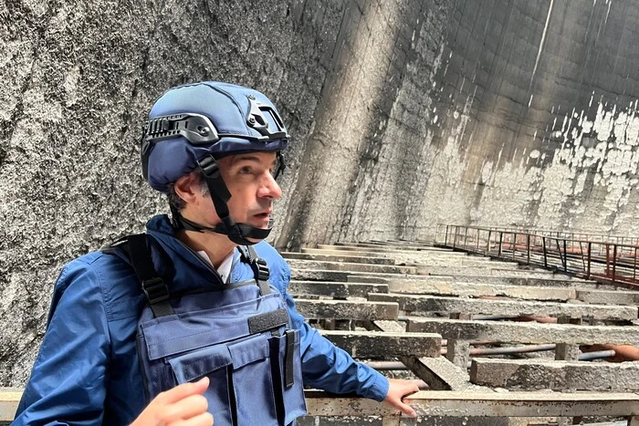 IAEA-Chef besucht das Kernkraftwerk Saporischschja: Verbrannter Kühlturm muss abgerissen werden