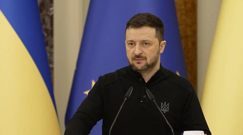 Zelensky comments on shelling and destruction