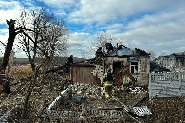 120 rakiet i 90 dronów. Zełenski przekazał szczegóły rosyjskiego ostrzału