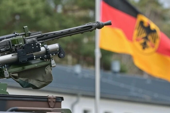 Germany suspends military aid to Ukraine