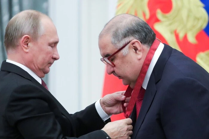 Vasily Usmanov plans to head the International Fencing Federation