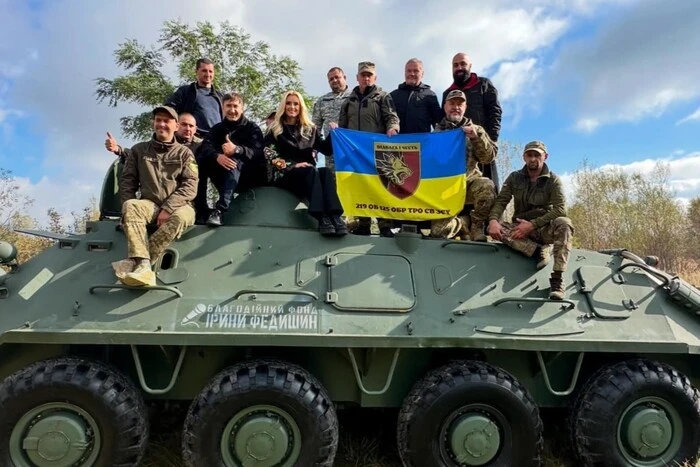 Ukraińska piosenkarka kupiła BTR dla Sił Zbrojnych