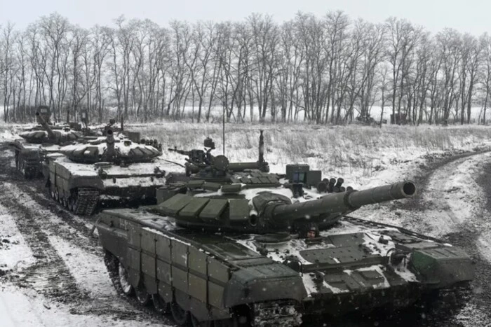 Russian troops near Toretsk