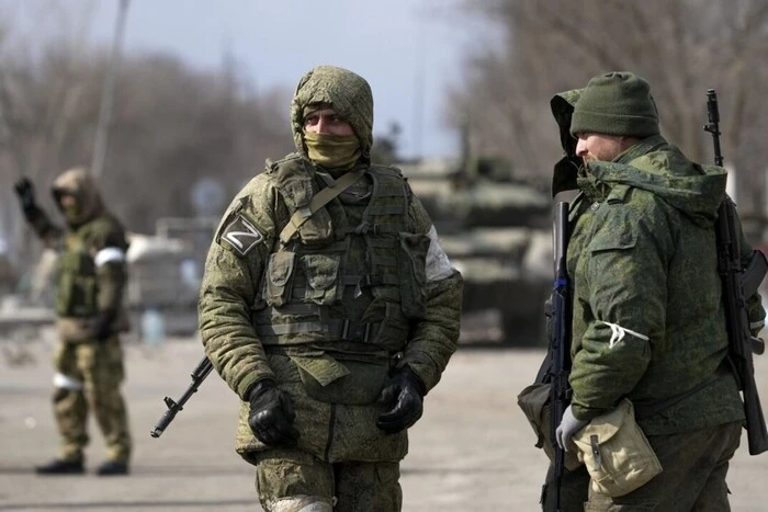 Children from occupied territories in military training