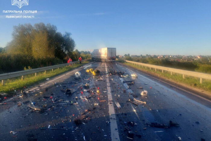 Na Ukrainie zablokowany ruch na trasie Kijów-Czop po wypadku