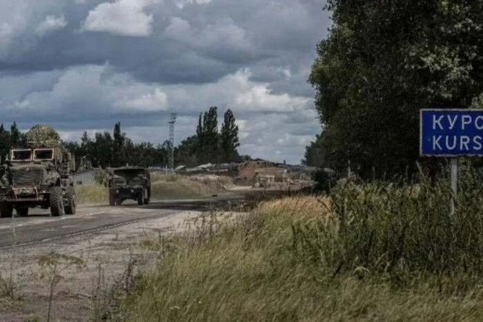 Image of Russian and North Korean soldiers