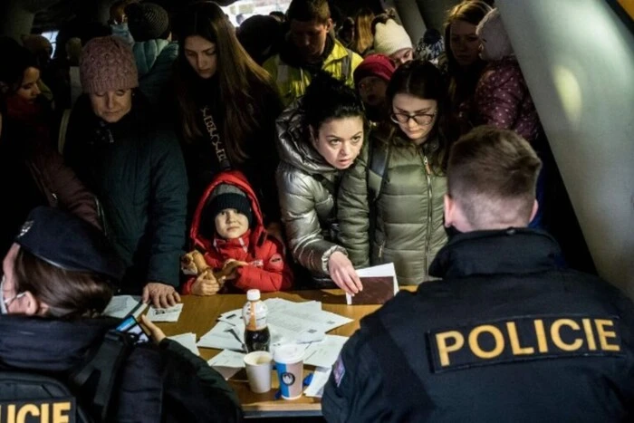 Чехія може скасувати тимчасовий захист українців: названо умову