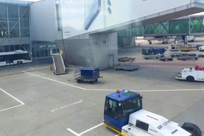 Explosive suitcase at Warsaw airport