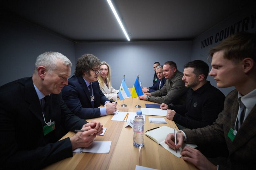 Meeting of Zelensky and Milei in Davos