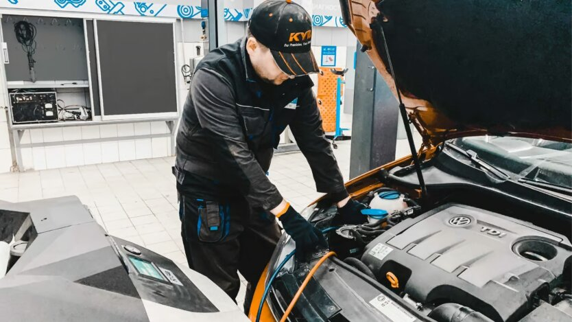 Tankstellen haben zu Beginn der Woche die Kraftstoffpreise geändert: Benzin und Diesel sind billiger geworden, Autogas wird weiter teurer