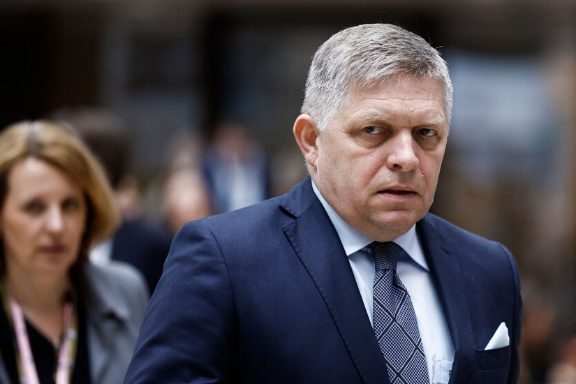 Fico blackmails Ukraine with refugees and electricity