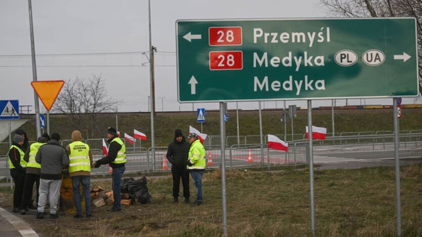 Strike of Polish customs officers at the border