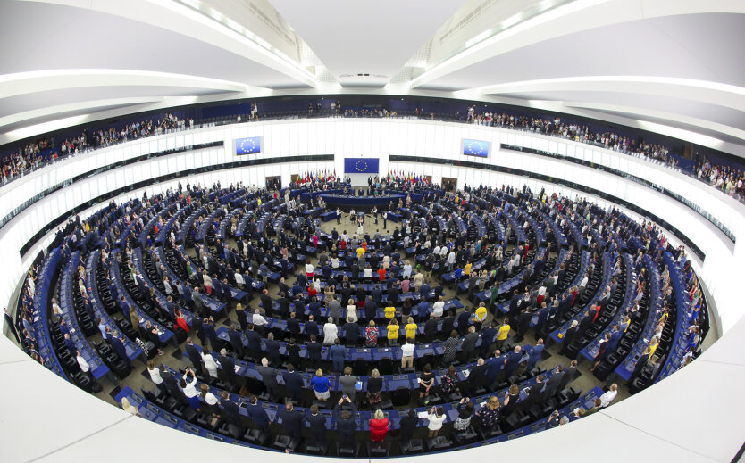 European Parliament adopts resolution on dependence on gas from Azerbaijan