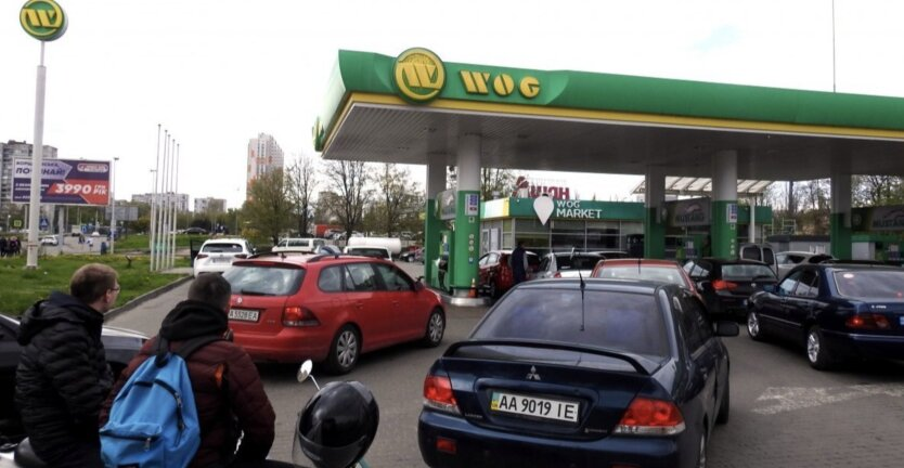 Price of gasoline, gas, and diesel fuel at gas stations in the Kyiv region