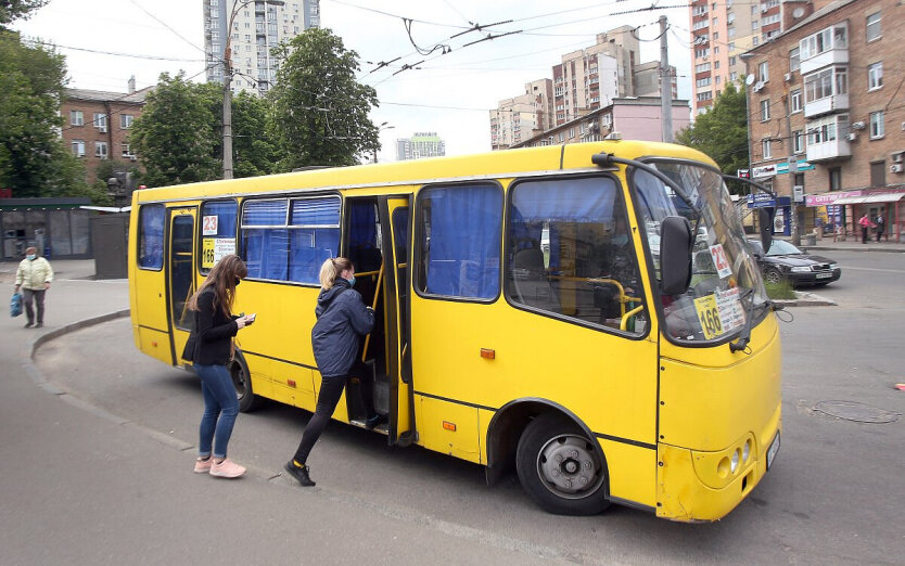 Transport services instead of minibuses: an alternative in Ukraine