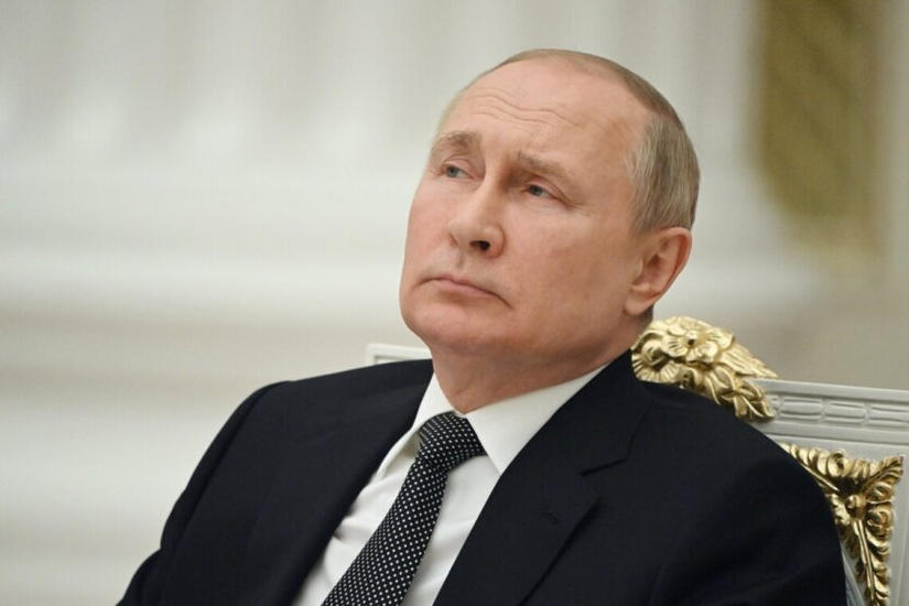 The fall of Assad's regime may weaken Putin's position in negotiations with Ukraine