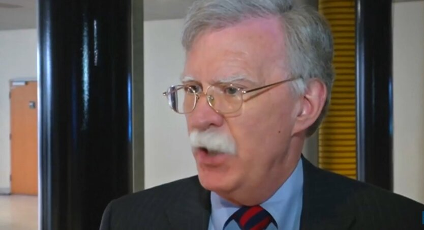 Izrael powinien „istotnie odpowiedzieć” na atak rakietowy Iranu — Bolton