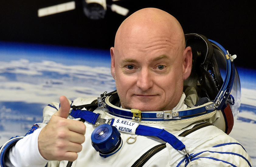 Amerykański astronauta Scott Kelly zebrał 500 tysięcy dolarów na wsparcie Ukrainy