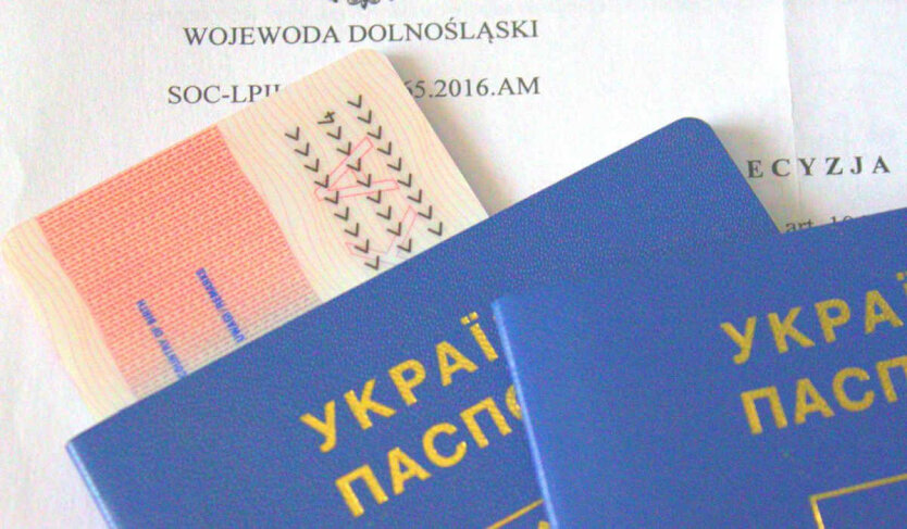 Ukrainian residency card: details and conditions