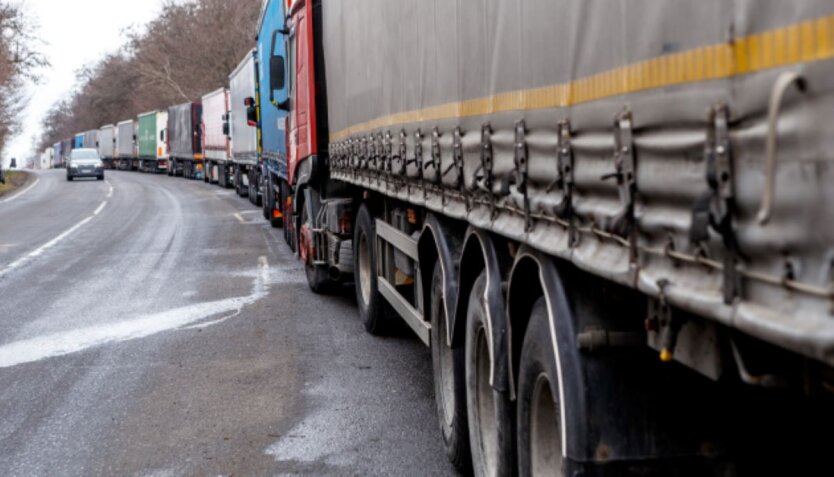 eWarteschlange: An den größten Grenzübergängen wird eine separate Registrierung für leere Lkw eingeführt