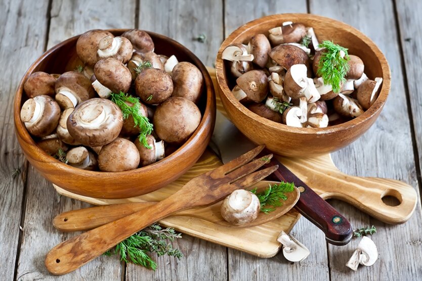 Price comparison of champignons in Auchan, Novus, Megamarket and Metro