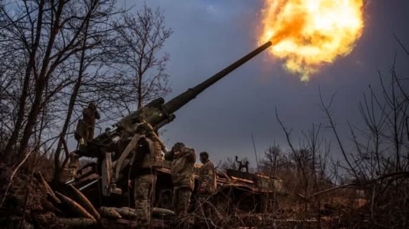 Russian military column at the border of the Kursk region with the Sumy region