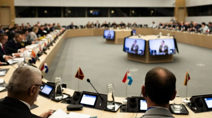 Нові контракти та озброєння для ЗСУ