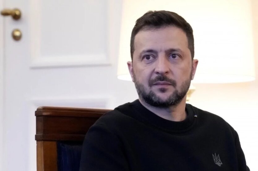 Zelensky responds to Kellogg at the table