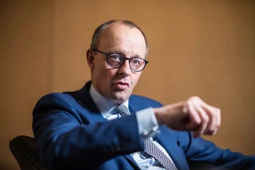 Merz warnte vor 'Monaten der Verhandlungen' über die Ukraine vor dem Hintergrund der unsicheren Position der USA